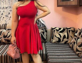 Alena-south-Indian-collage-call-girl-escorts-in-Singapore-mangal-world